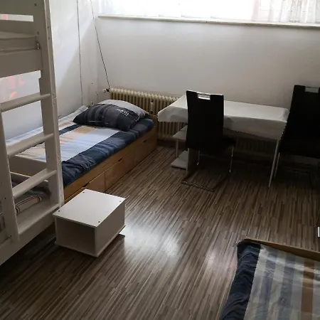 3 Monteurzimmer Als Wohngemeinschaft Zur Selbstversorgung Guest house Ostfildern