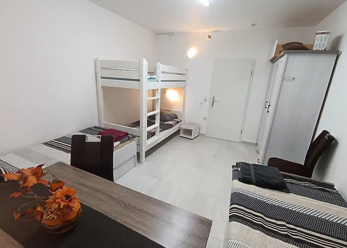 3 Wg-geeignete Zur Selbstverpflegung Guest house 5*